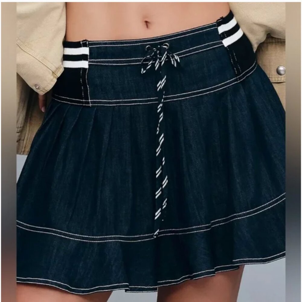 NWT Pilcro Anthropologie Sporty Tiered Soft Dark Denim Mini Skirt Women's Medium - Picture 4 of 15